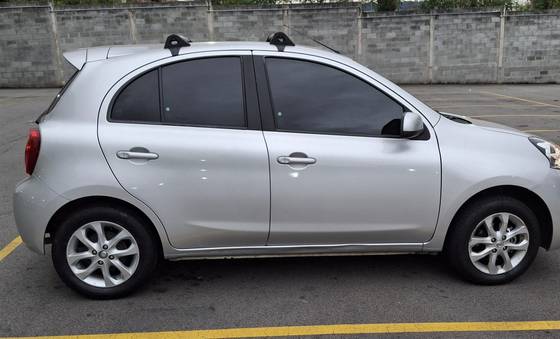 NISSAN MARCH 1.0 SV 12V FLEX 4P MANUAL
